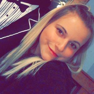 Meet your Posher, Paige